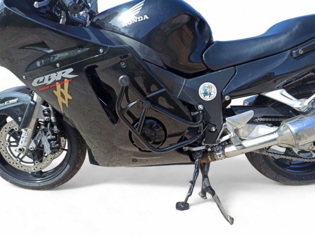 Защитные дуги Honda CBR 1100 XX (CBR1100XX Blackbird) 1996-2007 — фото 3